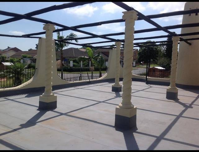 5 BEDROOM HOUSE FOR SALE IN CHASE VALLEY